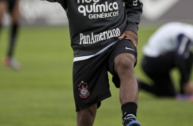 Elias durante o treino do Corinthians realizado esta tarde no CT Joaquim Grava, no Parque Ecolgico do Tiete. O prximo jogo da equipe ser sbado, dia 13/11, contra o Cruzeiro, pela 35. a rodada do Campeonato Brasileiro de 2010