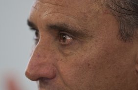 Tite concede entrevista coletiva aps o treino do Corinthians realizado esta manh no CT Joaquim Grava, no Parque Ecolgico do Tiete. O prximo jogo da equipe ser domingo, dia 21/11, contra o Vitoria/BA, pela 36. a rodada do Campeonato Brasileiro de 2010