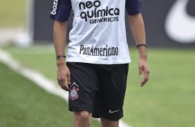 Dentinho durante o treino do Corinthians realizado esta manh no CT Joaquim Grava, no Parque Ecolgico do Tiete. O prximo jogo da equipe ser domingo, dia 05/12, contra o Goias/GO, no estdio Serra Dourada, pela 38. a rodada do Campeonato Brasileiro de 2010