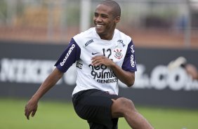 Elias durante o treino do Corinthians realizado esta manh no CT Joaquim Grava, no Parque Ecolgico do Tiete. O prximo jogo da equipe ser domingo, dia 05/12, contra o Goias/GO, no estdio Serra Dourada, pela 38. a rodada do Campeonato Brasileiro de 2010