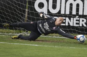 Julio Cesar durante o treino do Corinthians realizado esta manh no CT Joaquim Grava, no Parque Ecolgico do Tiete. O prximo jogo da equipe ser domingo, dia 05/12, contra o Goias/GO, no estdio Serra Dourada, pela 38. a rodada do Campeonato Brasileiro de 2010