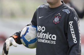 Julio Cesar durante o treino do Corinthians realizado esta manh no CT Joaquim Grava, no Parque Ecolgico do Tiete. O prximo jogo da equipe ser amanh, domingo, dia 05/12, contra o Goias/GO, no estdio Serra Dourada, pela 38. a rodada do Campeonato Brasileiro de 2010