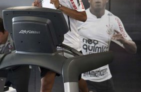 Dentinho esta manhã durante a reapresentacao do time do Corinthians em 2011, no CT Joaquim Grava no Parque Ecológico do Tiete. O primeiro jogo da equipe no Campeonato Paulista 2011, será dia 16/01, contra a Portuguesa, no Pacaembu