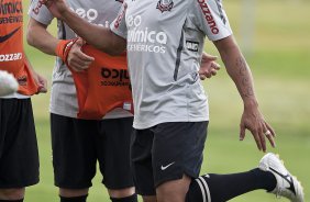 Bruno Cesar; Chico e Roberto Carlos durante o treino de hoje a tarde no CT Joaquim Grava, no Parque Ecolgico do Tiete. O prximo jogo da equipe ser domingo, dia 23/01, contra o Noroeste/Bauru, vlida pela 3 rodada do Campeonato Paulista de 2011