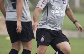 Jo e Ronaldo durante o treino de hoje a tarde no CT Joaquim Grava, no Parque Ecolgico do Tiete. O prximo jogo da equipe ser domingo, dia 23/01, contra o Noroeste/Bauru, vlida pela 3 rodada do Campeonato Paulista de 2011