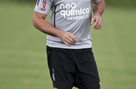 Ronaldo durante o treino de hoje a tarde no CT Joaquim Grava, no Parque Ecolgico do Tiete. O prximo jogo da equipe ser domingo, dia 23/01, contra o Noroeste/Bauru, vlida pela 3 rodada do Campeonato Paulista de 2011