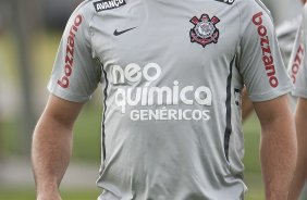 Ronaldo durante o treino de hoje a tarde no CT Joaquim Grava, no Parque Ecolgico do Tiete. O prximo jogo da equipe ser domingo, dia 23/01, contra o Noroeste/Bauru, vlida pela 3 rodada do Campeonato Paulista de 2011