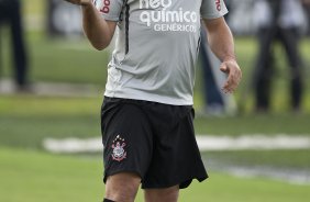 Ronaldo durante o treino de hoje a tarde no CT Joaquim Grava, no Parque Ecolgico do Tiete. O prximo jogo da equipe ser domingo, dia 23/01, contra o Noroeste/Bauru, vlida pela 3 rodada do Campeonato Paulista de 2011