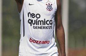 Dentinho durante o treino de hoje pela manh no CT Joaquim Grava, no Parque Ecolgico do Tiete. Este time que treinou hoje, e o time titular que se prepara para o jogo de volta pela Pr Libertadores 2011 contra o Tolima, da Colmbia, dia 02/02, na cidade de Ibague