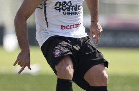 Ronaldo durante o treino de hoje pela manh no CT Joaquim Grava, no Parque Ecolgico do Tiete. Este time que treinou hoje, e o time titular que se prepara para o jogo de volta pela Pr Libertadores 2011 contra o Tolima, da Colmbia, dia 02/02, na cidade de Ibague