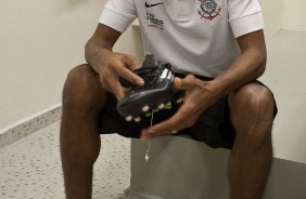 Liedson, que faz sua estreia hoje nos vestirios antes da partida entre Corinthians x Ituano/Itu, como complemento da 6 rodada do Campeonato Paulista de 2011, realizada esta noite no estdio do Pacaembu