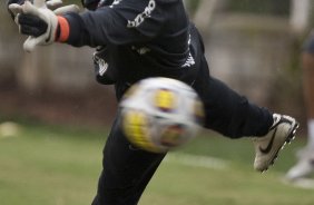 Alessandro durante o treino desta tarde no CT Joaquim Grava, no Parque Ecolgico do Tiete. O time se prepara para o jogo contra o Mogi Mirim, quinta-feira, dia 17/02, complementando a 4 rodada do Campeonato Paulista 2011