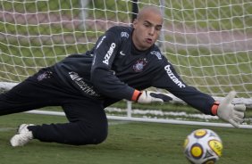 Julio Cesar durante o treino desta tarde no CT Joaquim Grava, no Parque Ecolgico do Tiete. O time se prepara para o jogo contra o Mogi Mirim, quinta-feira, dia 17/02, complementando a 4 rodada do Campeonato Paulista 2011