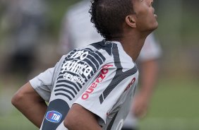 Liedson durante o treino desta tarde no CT Joaquim Grava, no Parque Ecolgico do Tiete. O time se prepara para o jogo contra o Mogi Mirim, quinta-feira, dia 17/02, complementando a 4 rodada do Campeonato Paulista 2011