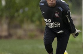 Rafael durante o treino desta tarde no CT Joaquim Grava, no Parque Ecolgico do Tiete. O time se prepara para o jogo contra o Mogi Mirim, quinta-feira, dia 17/02, complementando a 4 rodada do Campeonato Paulista 2011