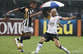 Durante a partida entre Corinthians x Santos, vlida pela 9 rodada do Campeonato Paulista de 2011, realizada esta tarde no estdio do Pacaembu