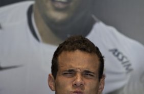 Morais durante o treino desta manh no CT Joaquim Grava, no Parque Ecolgico do Tiete. O time se prepara para o jogo contra o Grmio Prudente, sbado, dia 26/02, no Pacaembu, pela 10 rodada do Campeonato Paulista 2011