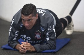 Ralf durante o treino do Corinthians esta tarde no CT Joaquim Grava, Parque Ecolgico do Tiete. O time se prepara para o jogo contra o Linense, sbado, dia 05/03, no estdio Gilberto Lopes, em Lins/SP, pela 11 rodada do Campeonato Paulista 2011