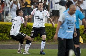 Bruno cesar comemroa seu gol com dentinho durante a partida entre Mirassol x Corinthians, realizada esta tarde no estdio Jos Maria de Campos Maia, em Mirassol/SP, pela 13 rodada do Campeonato Paulista 2011