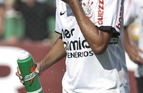 Dentinho durante a partida entre Mirassol x Corinthians, realizada esta tarde no estádio José Maria de Campos Maia, em Mirassol/SP, pela 13ª rodada do Campeonato Paulista 2011