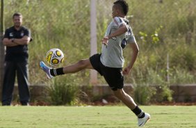 Dentinho durante o treino do Corinthians realizado esta tarde no CT Joaquim Grava, Parque Ecolgico do Tiete. O time se prepara para o jogo contra o Oeste, amanh, 4a. feira dia 23/03, no estdio do Pacaembu, pela 15 rodada do Campeonato Paulista 2011