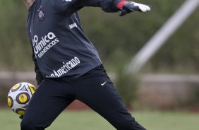 Julio Cesar durante o treino do Corinthians realizado esta tarde no CT Joaquim Grava, Parque Ecolgico do Tiete. O time se prepara para o jogo contra o Oeste, amanh, 4a. feira dia 23/03, no estdio do Pacaembu, pela 15 rodada do Campeonato Paulista 2011