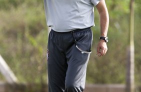 Tite durante o treino do Corinthians realizado esta tarde no CT Joaquim Grava, Parque Ecolgico do Tiete. O time se prepara para o jogo contra o Oeste, amanh, 4a. feira dia 23/03, no estdio do Pacaembu, pela 15 rodada do Campeonato Paulista 2011