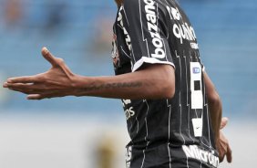 Liedson durante a partida entre So Paulo x Corinthians, realizada esta tarde no estdio Arena de Barueri, pela 16 rodada do Campeonato Paulista 2011