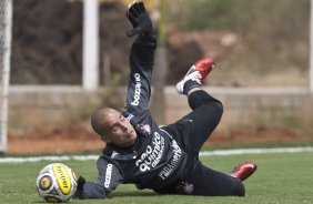 Julio Cesar durante o treino do Corinthians realizado esta manh no CT Joaquim Grava, Parque Ecolgico do Tiete. O time se prepara para o jogo contra o Botafogo/RP, amanh, domingo dia 03/04/2011, no estdio Santa Cruz em Ribeiro Preto, pela 17 rodada do Campeonato Paulista 2011