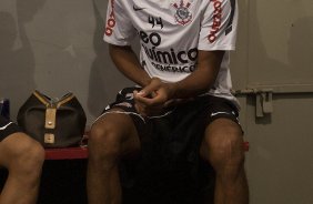 Liedson nos vestiários antes da partida entre Botafogo/RP x Corinthians, realizada esta noite no estádio Santa Cruz, pela 17ª rodada do Campeonato Paulista 2011. Ribeirão Preto/Sao Paulo/Brasil