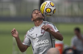 Jorge Henrique durante o treino do Corinthians realizado esta tarde no CT Joaquim Grava, Parque Ecolgico do Tiete. O time se prepara para o jogo contra o So Caetano, domingo dia 10/04/2011, no estdio do Pacaembu, pela 18 rodada do Campeonato Paulista 2011