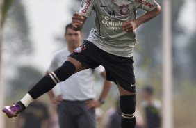 Liedson durante o treino do Corinthians realizado esta tarde no CT Joaquim Grava, Parque Ecolgico do Tiete. O time se prepara para o jogo contra o So Caetano, domingo dia 10/04/2011, no estdio do Pacaembu, pela 18 rodada do Campeonato Paulista 2011