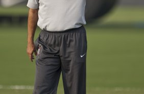 Tite durante o treino do Corinthians realizado esta tarde no CT Joaquim Grava, Parque Ecolgico do Tiete. O time se prepara para o jogo contra o So Caetano, domingo dia 10/04/2011, no estdio do Pacaembu, pela 18 rodada do Campeonato Paulista 2011