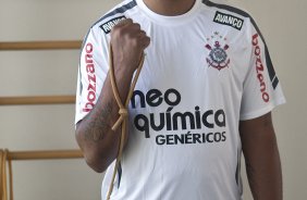 O atacante Adriano faz seu primeiro treino no Corinthians esta manhã no CT Joaquim Grava, no Parque Ecológico do Tiete. O time se prepara para o jogo contra o Santo André, domingo dia 17/04/2011, no estádio Bruno José Daniel, pela 19ª rodada, a última, do Campeonato Paulista 2011