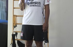 O atacante Adriano faz seu primeiro treino no Corinthians esta manhã no CT Joaquim Grava, no Parque Ecológico do Tiete. O time se prepara para o jogo contra o Santo André, domingo dia 17/04/2011, no estádio Bruno José Daniel, pela 19ª rodada, a última, do Campeonato Paulista 2011