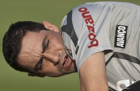 Chico durante treino do Corinthians esta tarde no CT Joaquim Grava, no Parque Ecolgico do Tiete. O time se prepara para o jogo contra o Oeste de Itpolis, dia 23/04,  noite, no estdio do Pacaembu, pelas quartas de final do Campeonato Paulista 2011