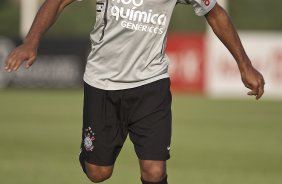 Jorge Henrique durante treino do Corinthians esta tarde no CT Joaquim Grava, no Parque Ecolgico do Tiete. O time se prepara para o jogo contra o Oeste de Itpolis, dia 23/04,  noite, no estdio do Pacaembu, pelas quartas de final do Campeonato Paulista 2011