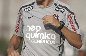 Paulo Andr durante treino do Corinthians esta tarde no CT Joaquim Grava, no Parque Ecolgico do Tiete. O time se prepara para o jogo contra o Oeste de Itpolis, dia 23/04,  noite, no estdio do Pacaembu, pelas quartas de final do Campeonato Paulista 2011