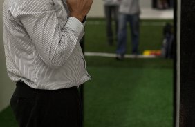 Tite nos vestiários antes da partida entre Palmeiras x Corinthians, realizada esta tarde no estádio do Pacaembu, pelas semifinais do Campeonato Paulista de 2011