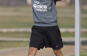 Dentinho durante treino do Corinthians esta manh no CT Joaquim Grava, Parque Ecolgico do Tiete. O time se prepara para o jogo contra o Santos, domingo, dia 08/05,  tarde, no estdio do Pacaembu, primeiro jogo das finais do Campeonato Paulista 2011