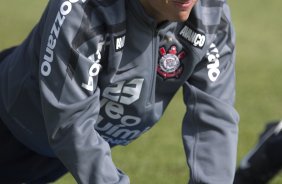 Willian durante treino do Corinthians esta manh no CT Joaquim Grava, Parque Ecolgico do Tiete. O time se prepara para o jogo contra o Santos, domingo, dia 08/05,  tarde, no estdio do Pacaembu, primeiro jogo das finais do Campeonato Paulista 2011