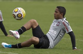 Jorge Henrique durante o treino do Corinthians realizado esta manhã no CT Joaquim Grava, no Parque Ecológico do Tiete. O time se prepara para o jogo contra o Santos, domingo a tarde, dia 15/05, na Vila Belmiro, em Santos, decisão do Campeonato Paulista 2011
