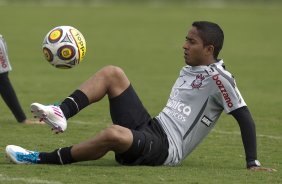 Jorge Henrique durante o treino do Corinthians realizado esta manh no CT Joaquim Grava, no Parque Ecolgico do Tiete. O time se prepara para o jogo contra o Santos, domingo a tarde, dia 15/05, na Vila Belmiro, em Santos, deciso do Campeonato Paulista 2011