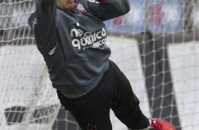 Julio Cesar durante o treino do Corinthians realizado esta manh no CT Joaquim Grava, no Parque Ecolgico do Tiete. O time se prepara para o jogo contra o Santos, domingo a tarde, dia 15/05, na Vila Belmiro, em Santos, deciso do Campeonato Paulista 2011