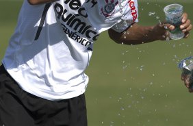 Liedson durante treino do Corinthians esta manh no CT Joaquim Grava, no Parque Ecolgico do Tiete. O time se prepara para o jogo contra o Coritiba, dia 29/05, domingo a tarde, no estdio da Fonte Luminosa, em Araraquara, pela 2 rodada do Brasileiro 2011