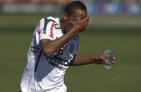 Liedson durante treino do Corinthians esta manh no CT Joaquim Grava, no Parque Ecolgico do Tiete. O time se prepara para o jogo contra o Coritiba, dia 29/05, domingo a tarde, no estdio da Fonte Luminosa, em Araraquara, pela 2 rodada do Brasileiro 2011