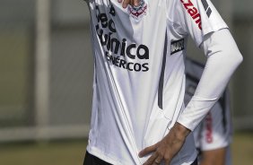 Leandro Castn durante treino do Corinthians esta manh no CT Joaquim Grava, no Parque Ecolgico do Tiete. O time se prepara para o jogo contra o Flamengo, dia 05/06, domingo a tarde, no estdio do Engenho, pela 3 rodada do Brasileiro 2011