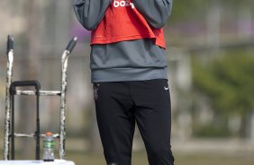 Wallace durante treino do Corinthians esta manh no CT Joaquim Grava, no Parque Ecolgico do Tiete. O time se prepara para o jogo contra o Flamengo, dia 05/06, domingo a tarde, no estdio do Engenho, pela 3 rodada do Brasileiro 2011