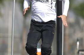 Willian durante treino do Corinthians esta manh no CT Joaquim Grava, no Parque Ecolgico do Tiete. O time se prepara para o jogo contra o Flamengo, dia 05/06, domingo a tarde, no estdio do Engenho, pela 3 rodada do Brasileiro 2011