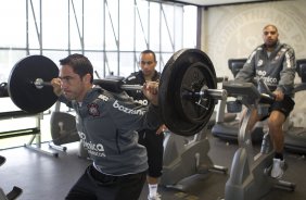 Chicão durante treino do Corinthians esta manhã no CT Joaquim Grava, no Parque Ecológico do Tiete. O time se prepara para o jogo contra o Fluminense, dia 12/06, domingo a tarde, no estádio do Pacaembu, pela 4ª rodada do Brasileirão 2011